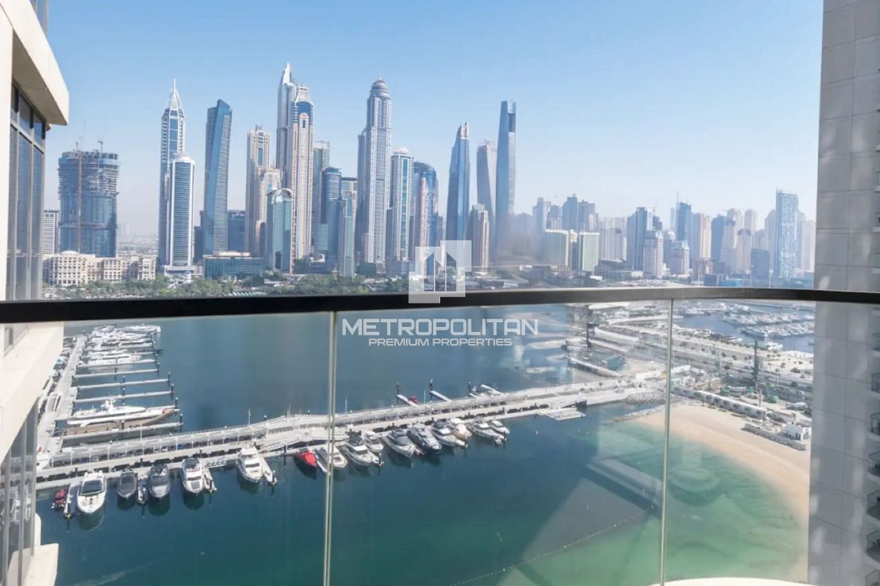 Apartment in Dubai, UAE, 101 m² - picture 1
