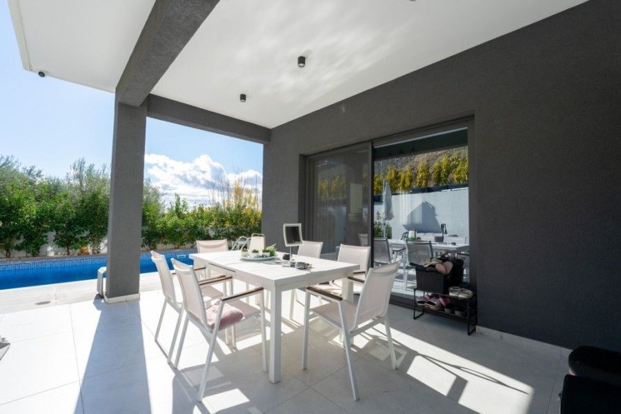 Villa in Limassol, Cyprus, 282 m² - picture 1