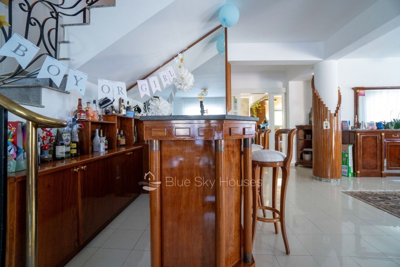 Villa in Limassol, Cyprus, 391 m² - picture 5