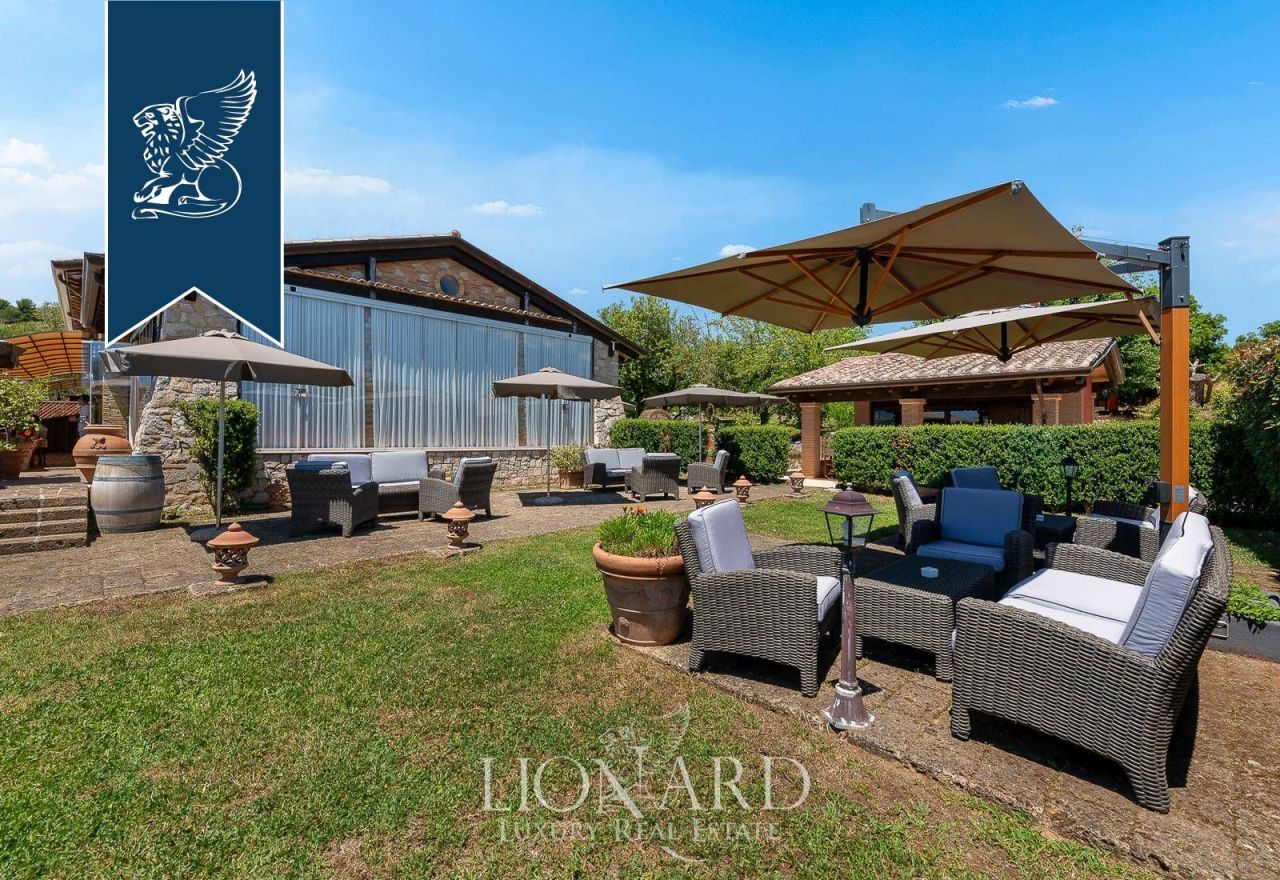 Farm in Latina, Italy, 500 m² - picture 4