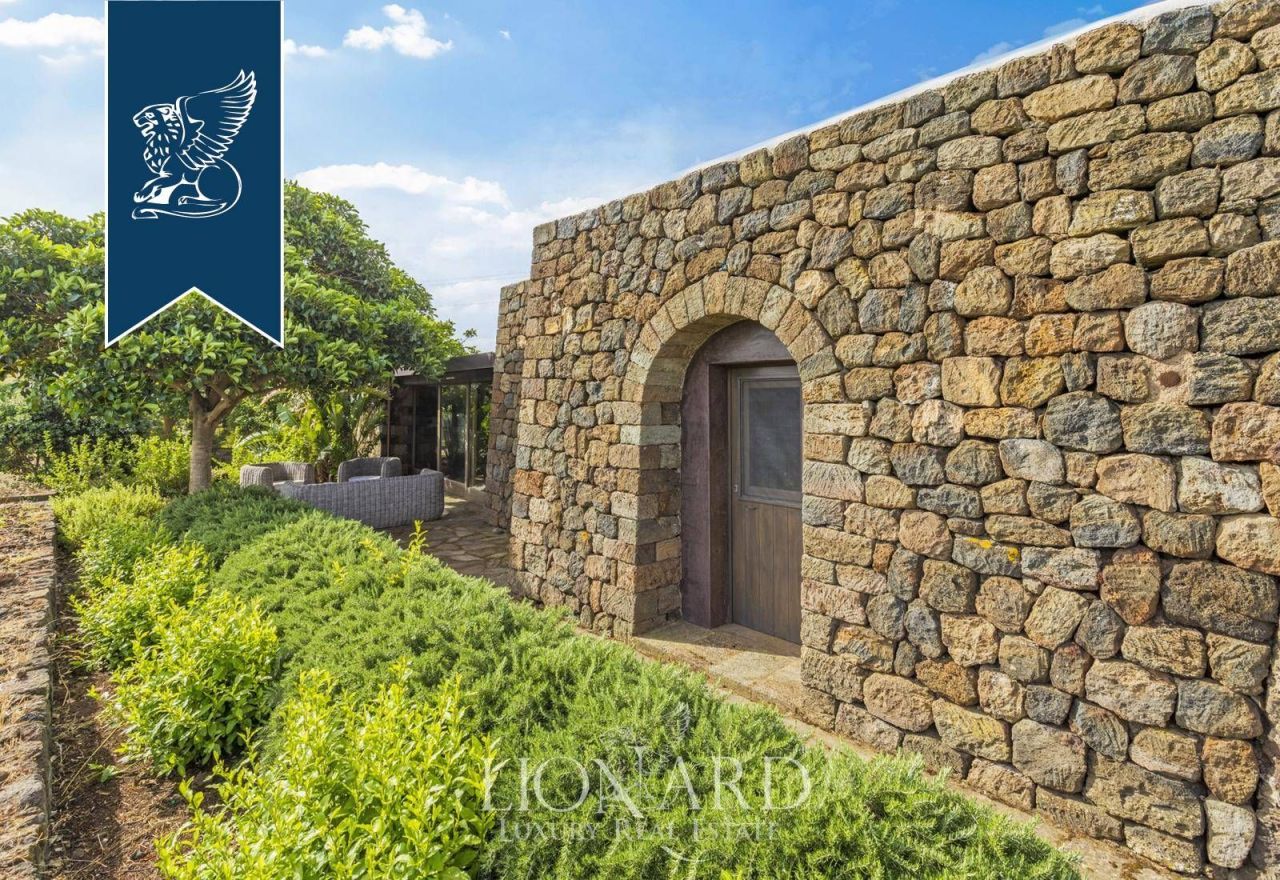 Maison à Pantelleria, Italie, 120 m² - image 11