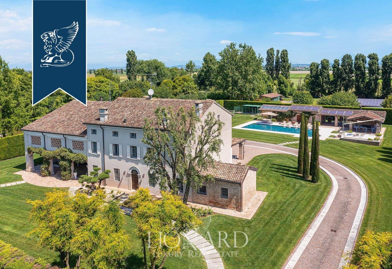 Villa à Mantoue, Italie, 1 000 m² - image 13