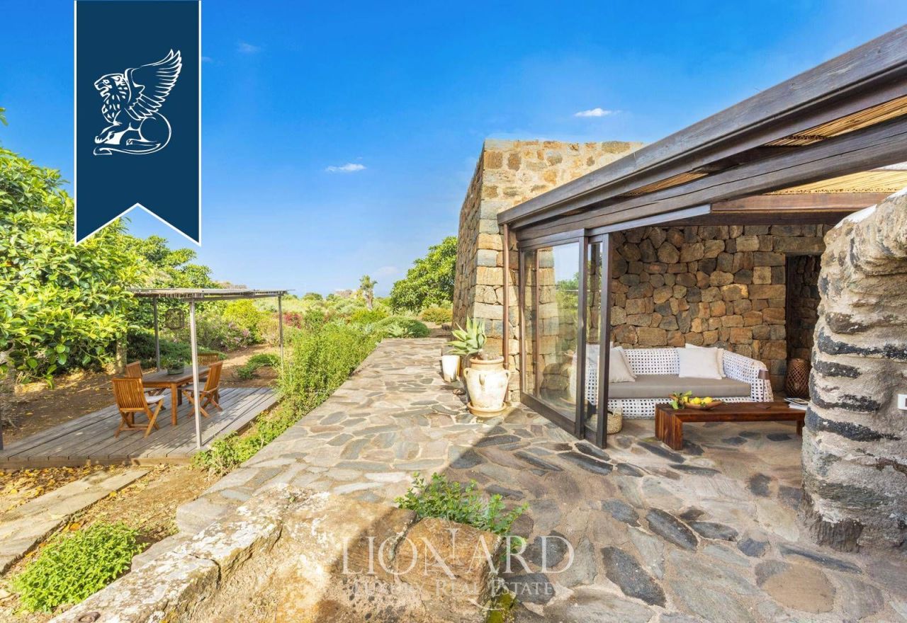 Maison à Pantelleria, Italie, 120 m² - image 13