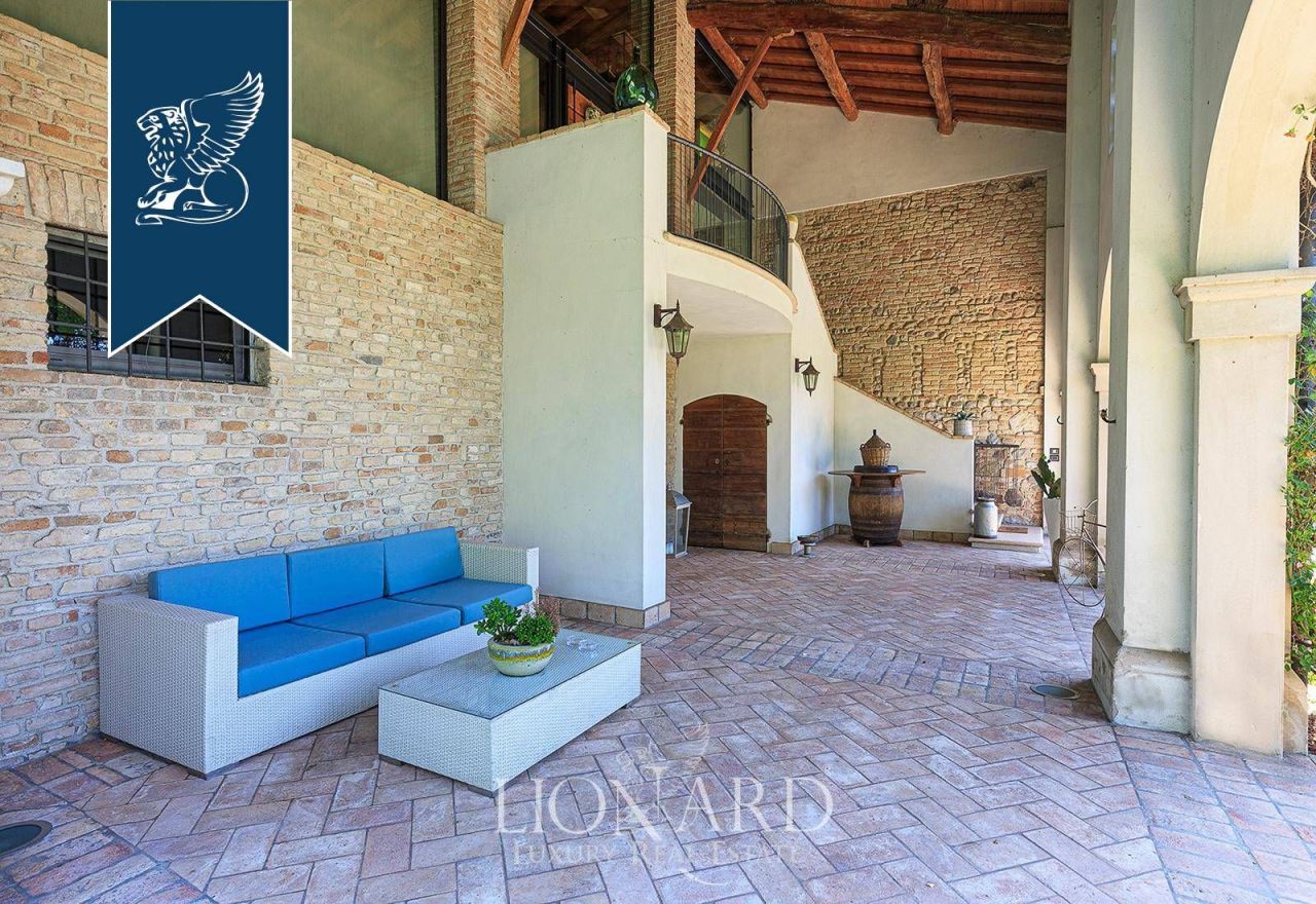 Villa à Mantoue, Italie, 1 000 m² - image 15