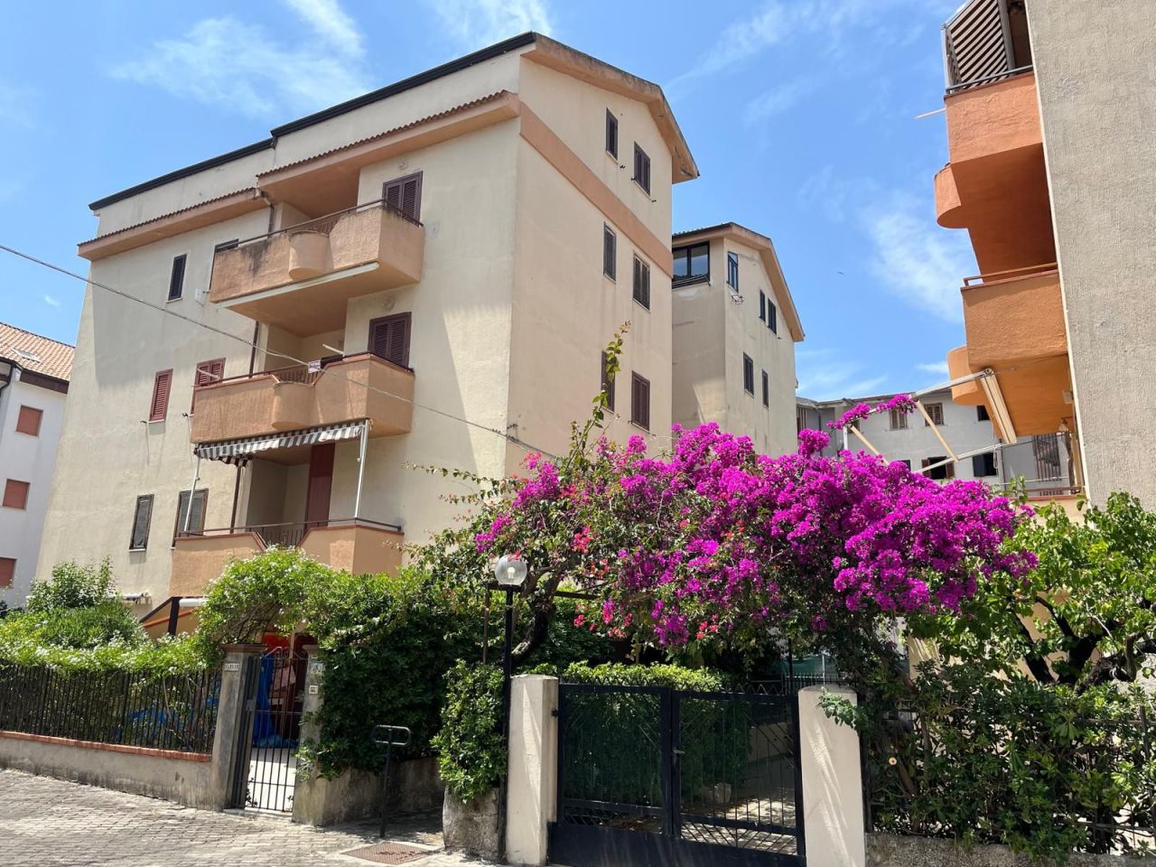 Piso en Scalea, Italia, 41 m² - imagen 1