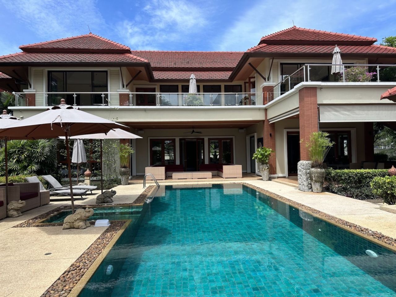 Villa in Phuket, Thailand, 320 m² - picture 1