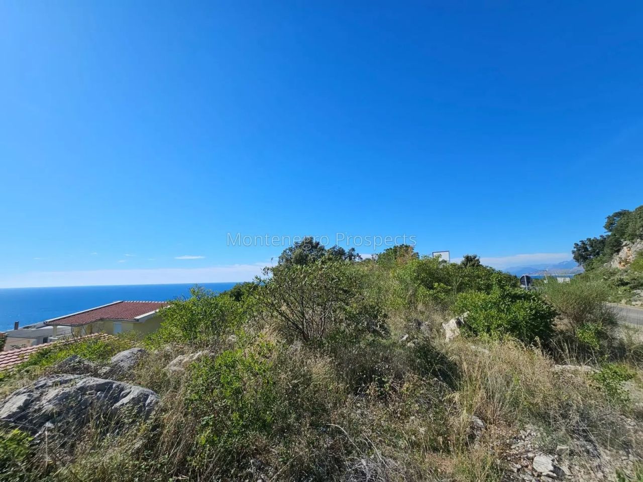 Terrain à Utjeha, Monténégro, 1 403 m² - image 5