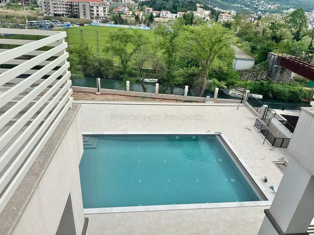 Apartment in Herceg-Novi, Montenegro, 57 m² - picture 11