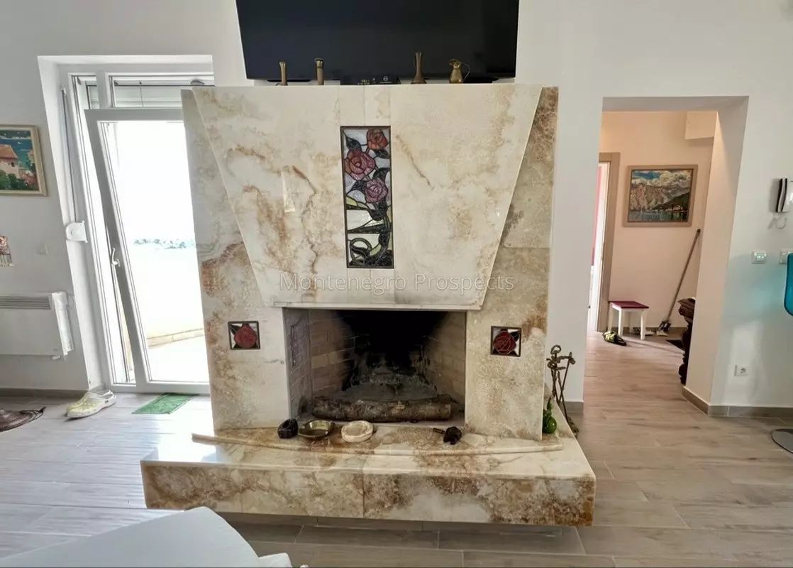 Apartamento en Tivat, Montenegro, 110 m² - imagen 14