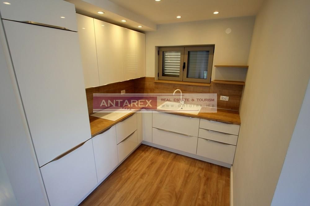 Villa à Kumbor, Monténégro, 151 m² - image 4