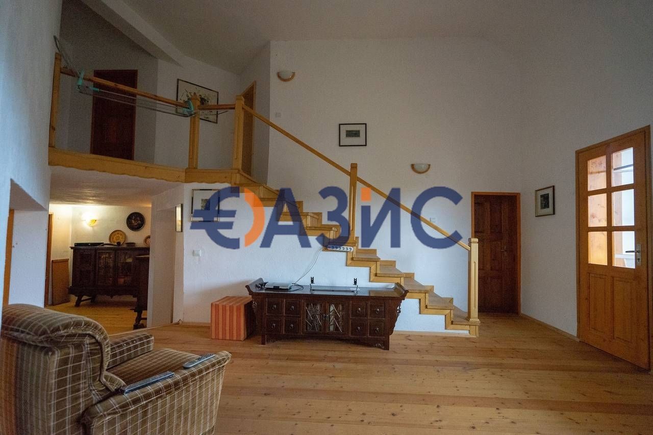 Maison à Sliven, Bulgarie, 310 m² - image 7