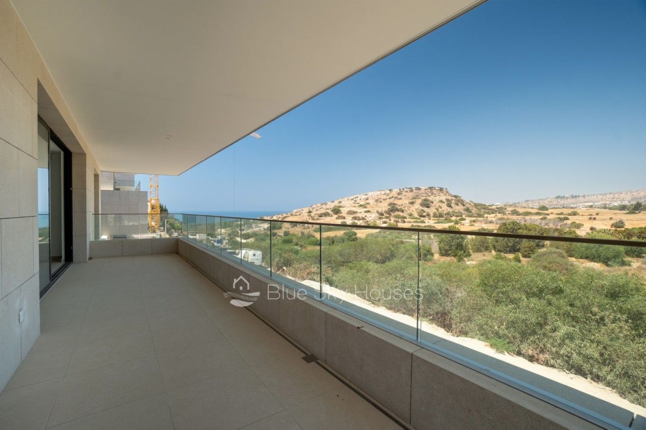 Apartment in Limassol, Cyprus, 201 m² - picture 1