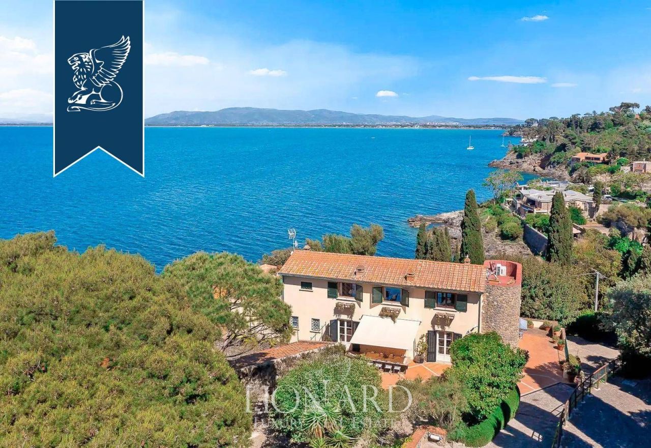 Villa en Monte Argentario, Italia, 530 m² - imagen 1