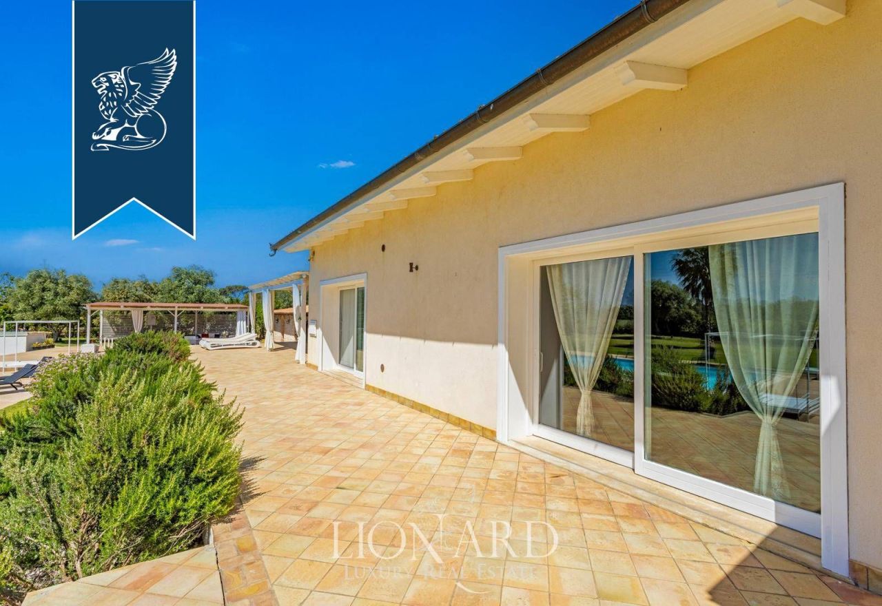 Villa a Siracusa, Italia, 858 m² - foto 16