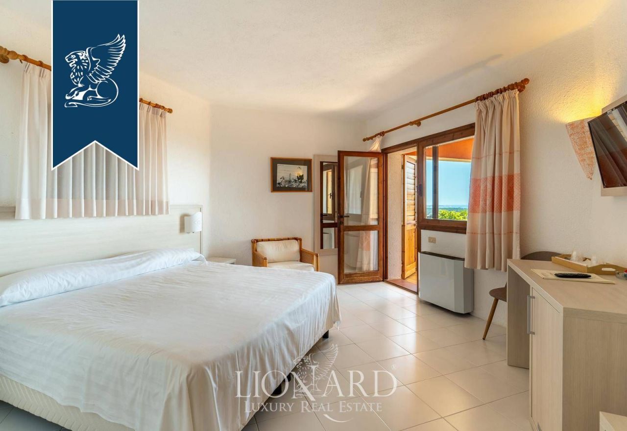 Hotel in Porto Cervo, Italy, 2 100 m² - picture 19