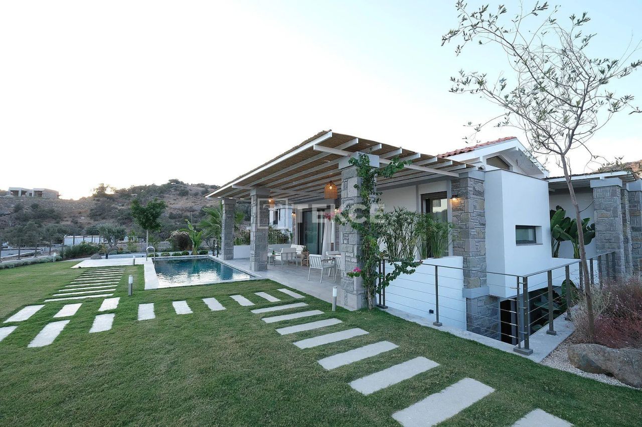 Villa in Bodrum, Turkey, 303 m² - picture 4