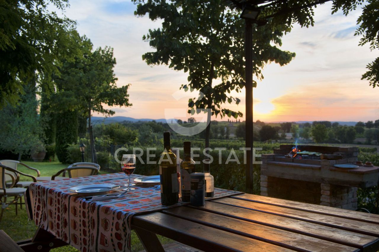 Casa a Montepulciano, Italia, 390.5 m² - foto 9