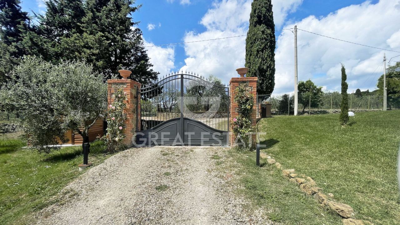 House in Sinalunga, Italy, 126 m² - picture 16