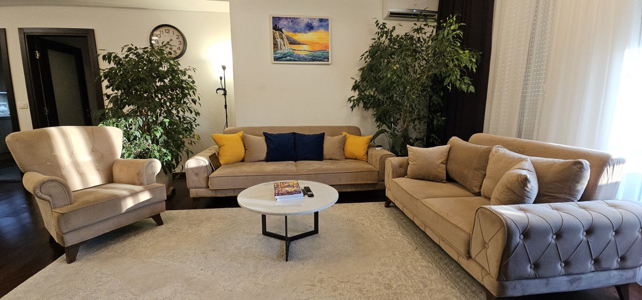 Appartement au Bar, Monténégro, 151 m² - image 1
