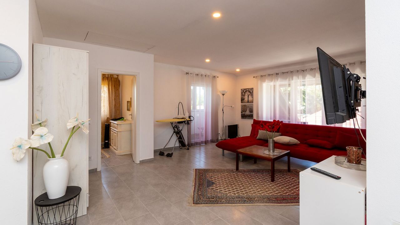 House on Balaton, Hungary, 180 m² - picture 14