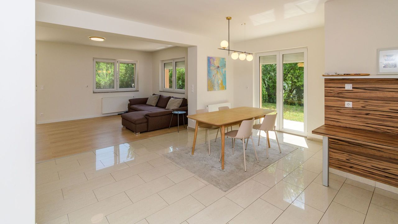 House in Vonyarcvashegy, Hungary, 175 m² - picture 4