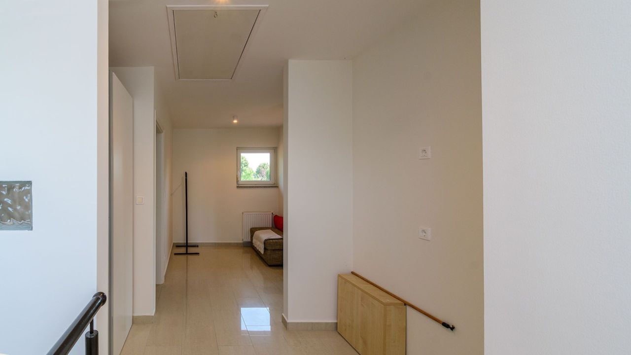 House in Vonyarcvashegy, Hungary, 175 m² - picture 13