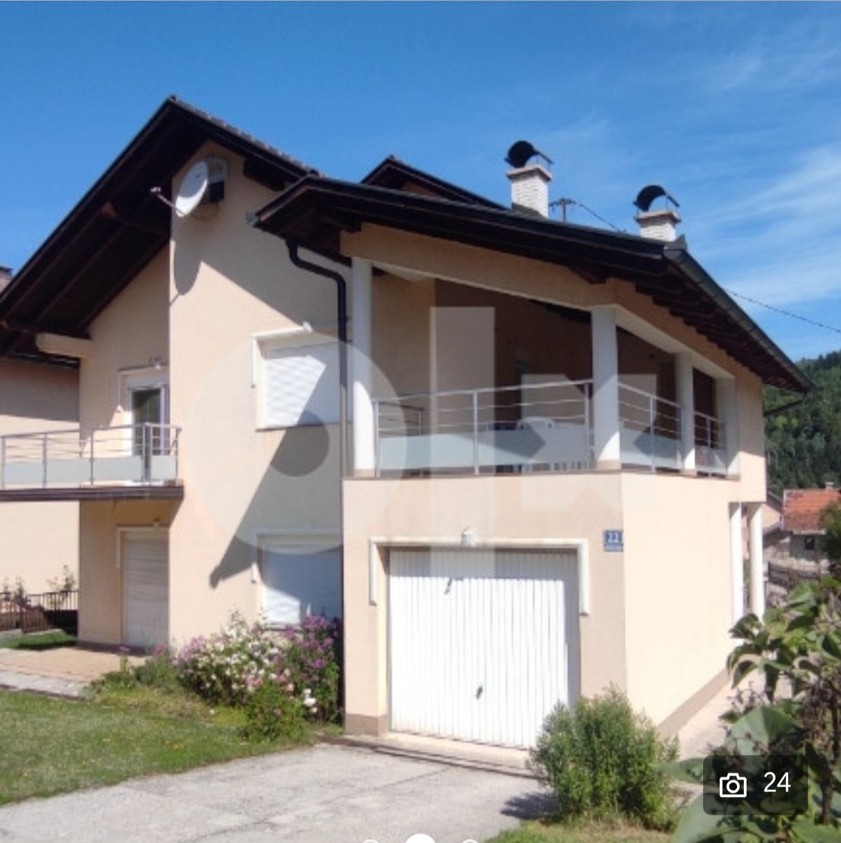 House Pale, Bosnia and Herzegovina, 295 m² - picture 1