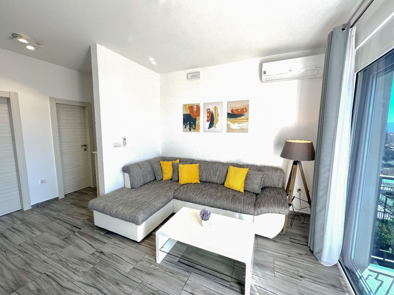 Wohnung in Tivat, Montenegro, 55 m² - Foto 10