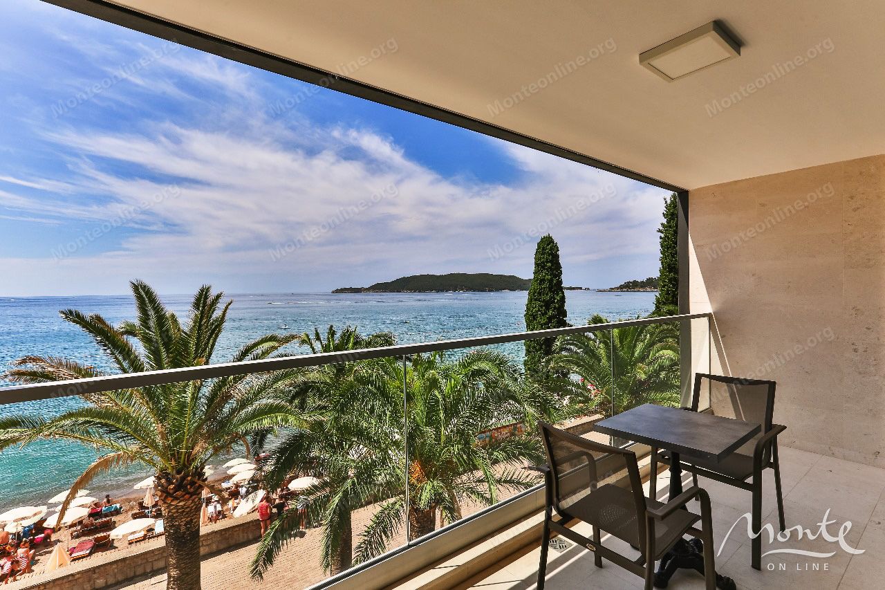 Appartement à Budva, Monténégro, 75 m² - image 1