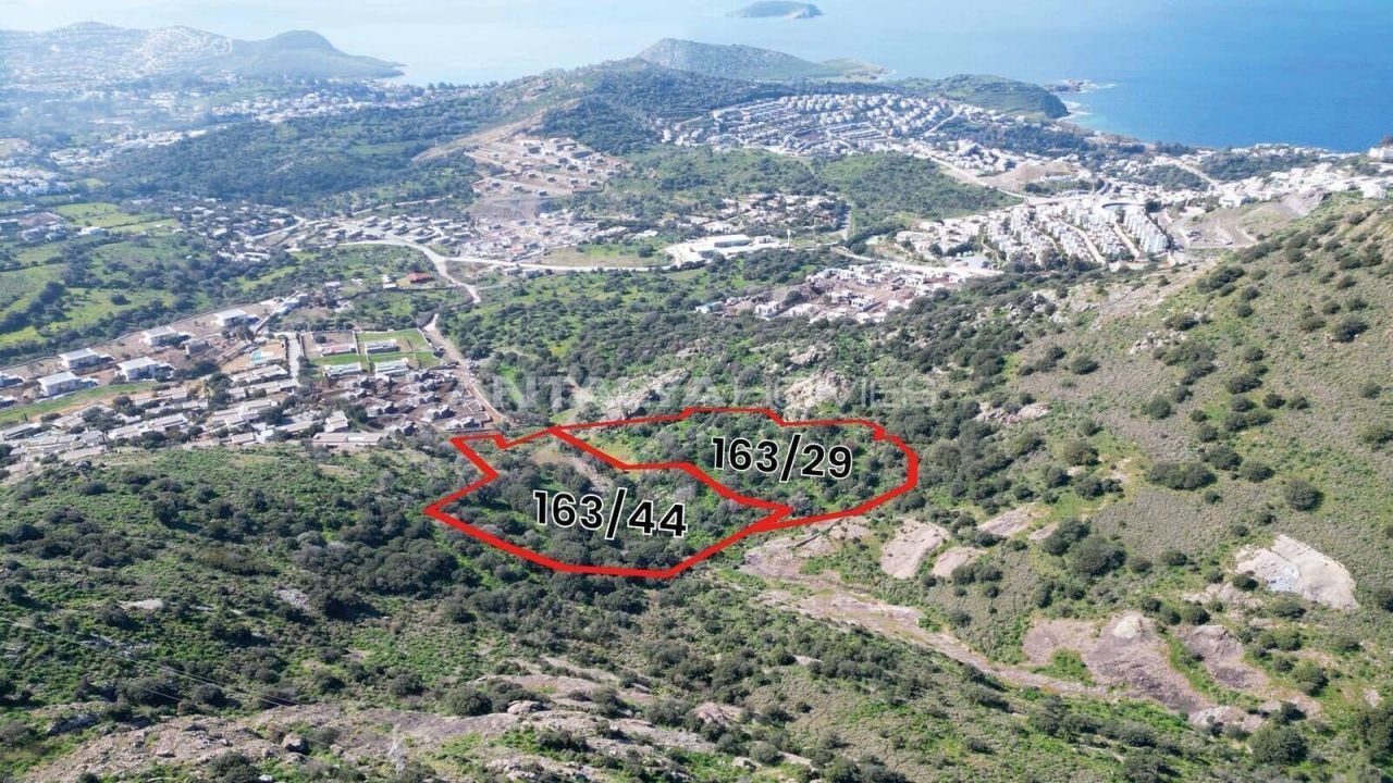 Terreno en Bodrum, Turquia, 30 000 m² - imagen 1
