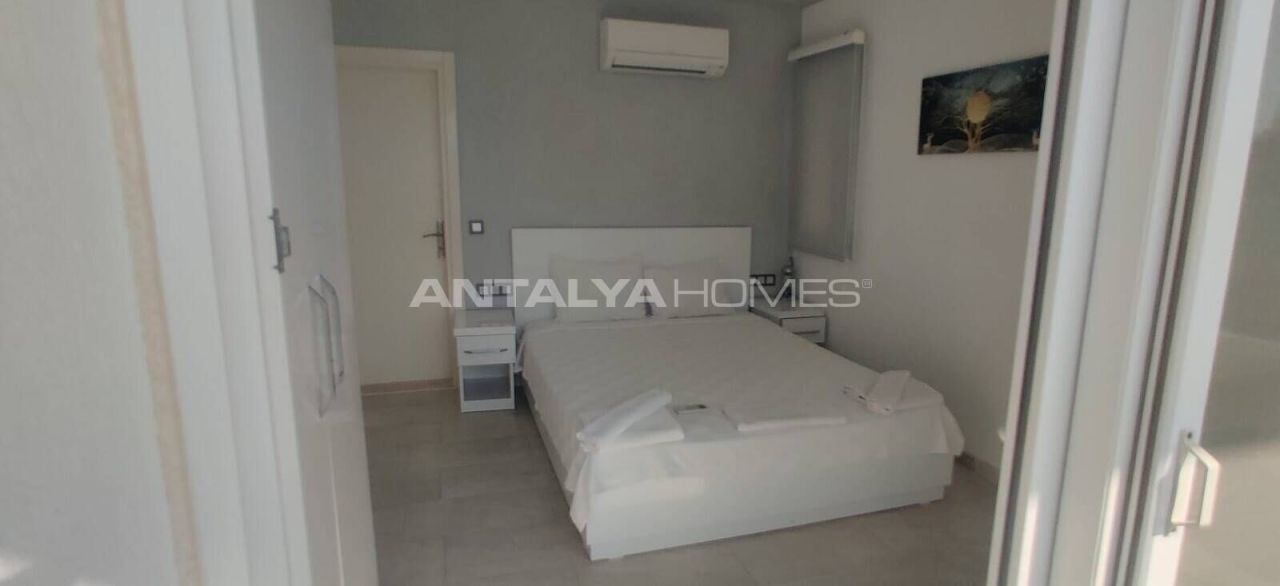 Villa à Kaş, Turquie, 130 m² - image 14