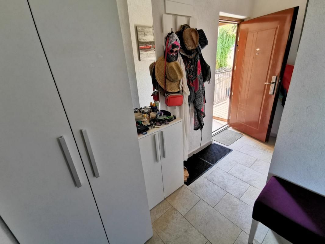 Appartamento a Đenovići, Montenegro, 45 m² - foto 11