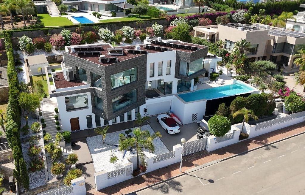 Villa à Xàbia, Espagne - image 1