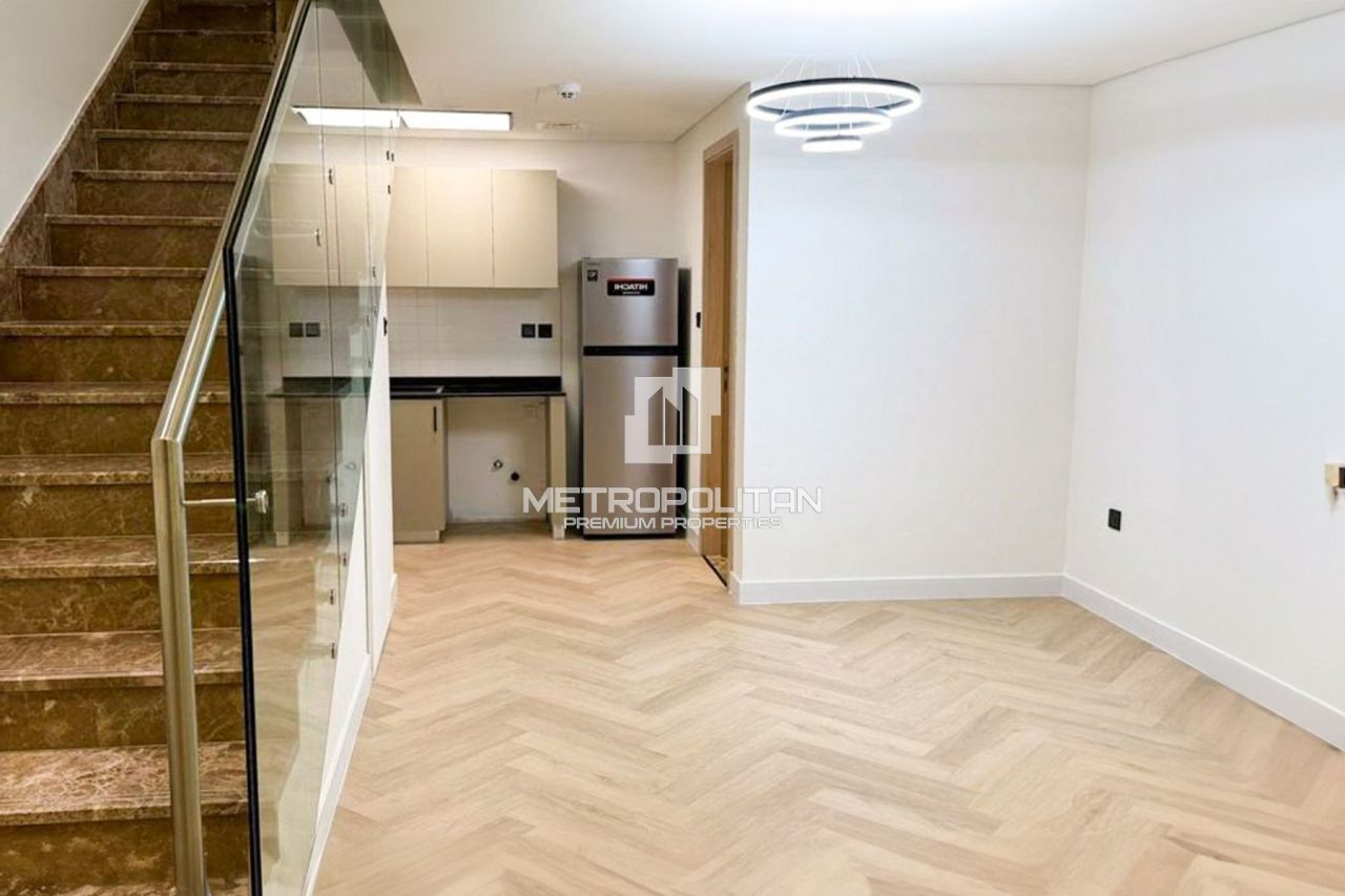 Maison urbaine à Dubaï, EAU, 63 m² - image 1