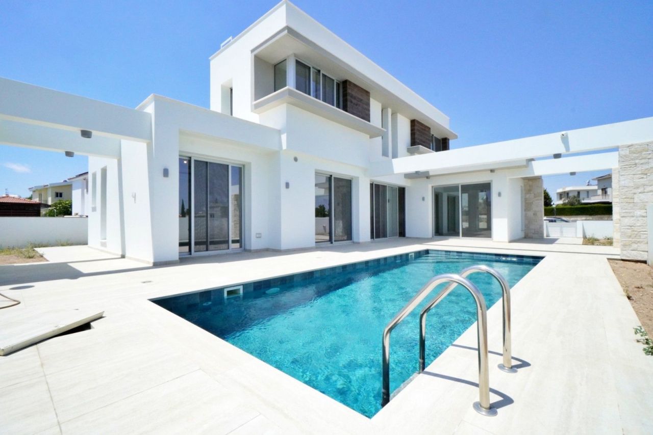 Villa in Larnaka, Zypern, 190 m² - Foto 1