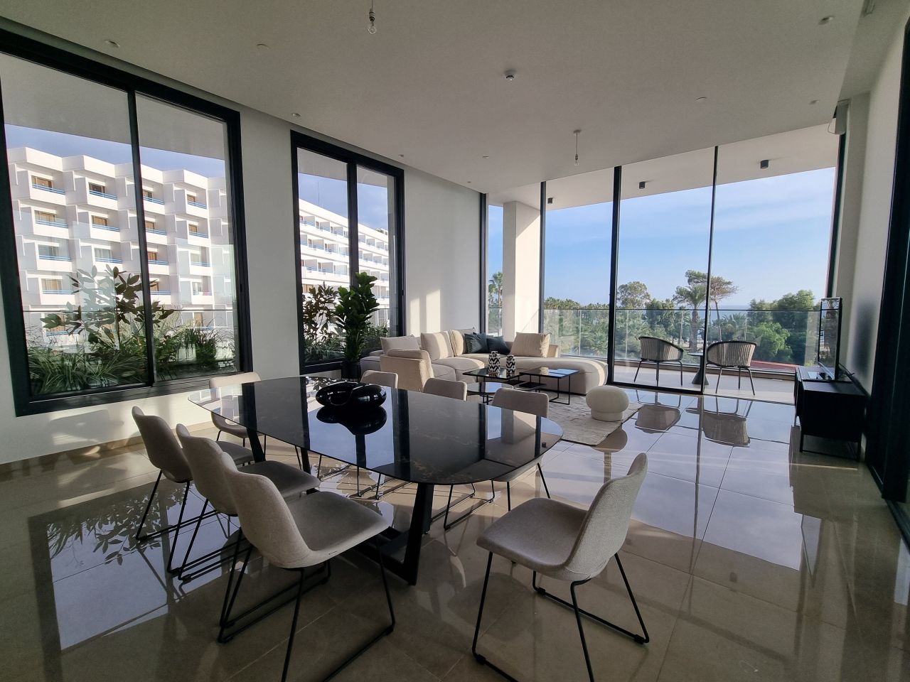 Appartement à Parekklisia, Chypre, 302 m² - image 1