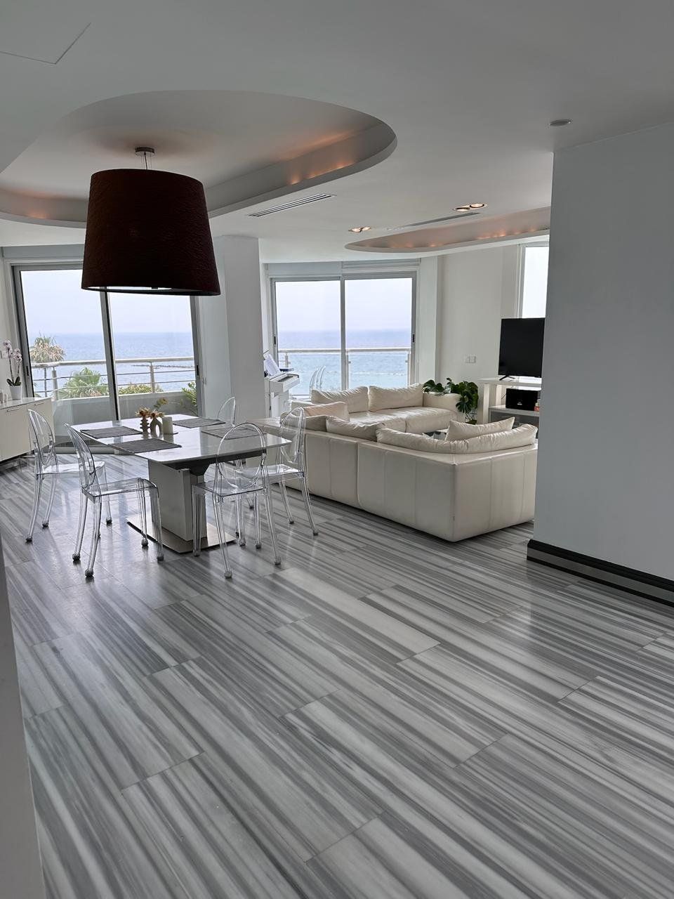 Apartment in Germasogeia, Cyprus - picture 5