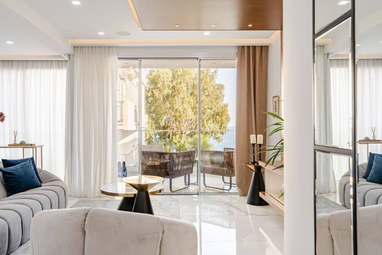 Apartment in Agios Tychon, Cyprus - picture 6