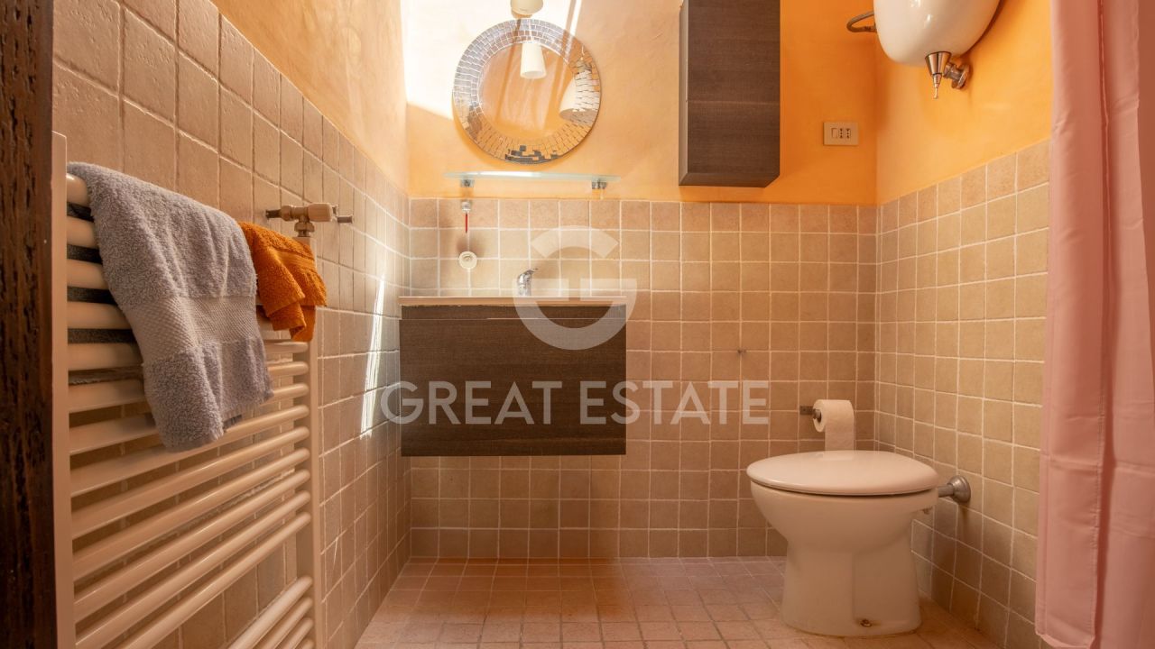 Apartment in Magione, Italy, 104.6 m² - picture 11