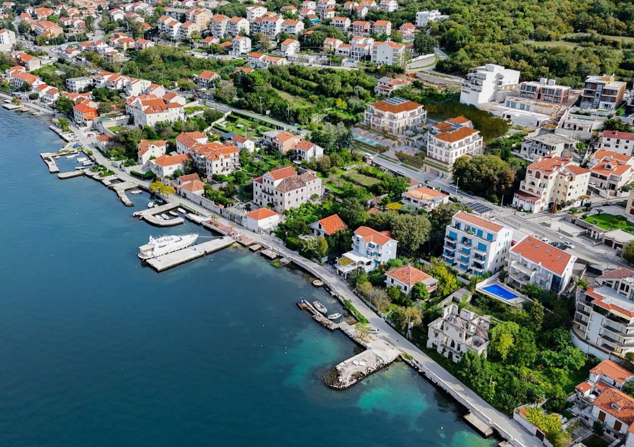 Appartement à Kotor, Monténégro, 61.68 m² - image 11