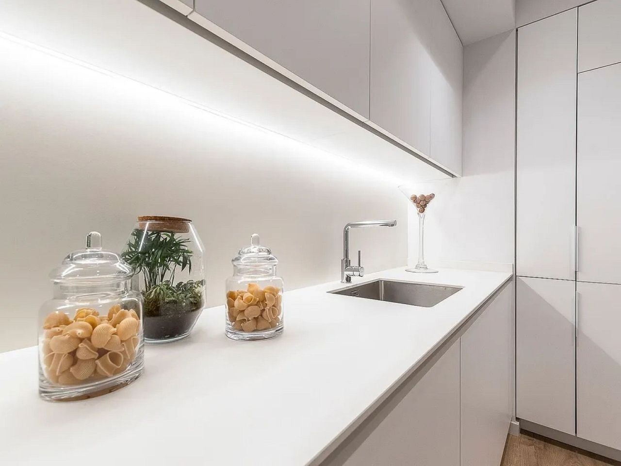 Apartment in Barcelona, Spain, 104 m² - picture 5