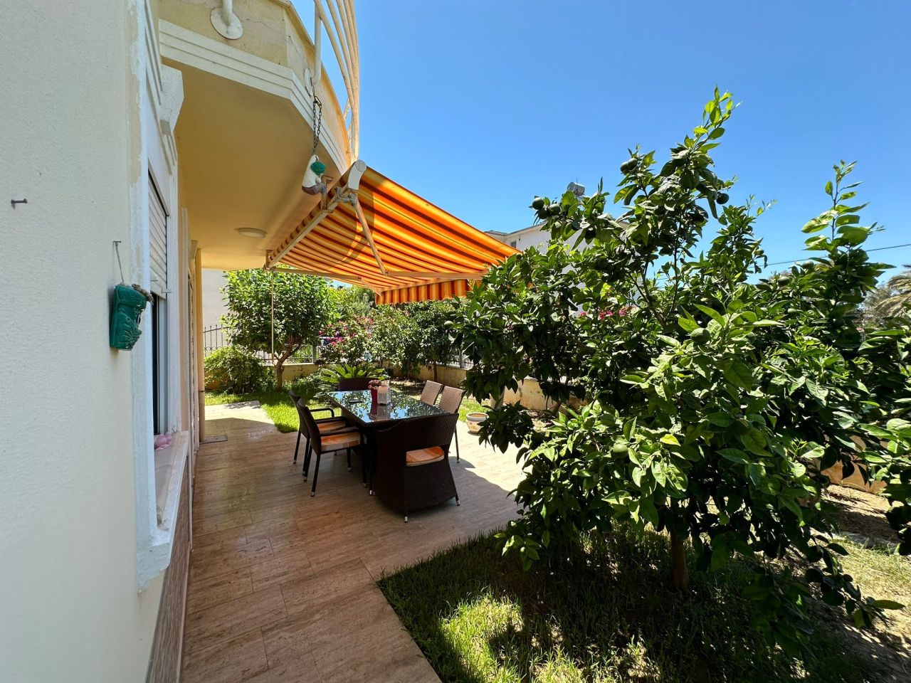 Villa in Alanya, Turkey, 300 m² - picture 1