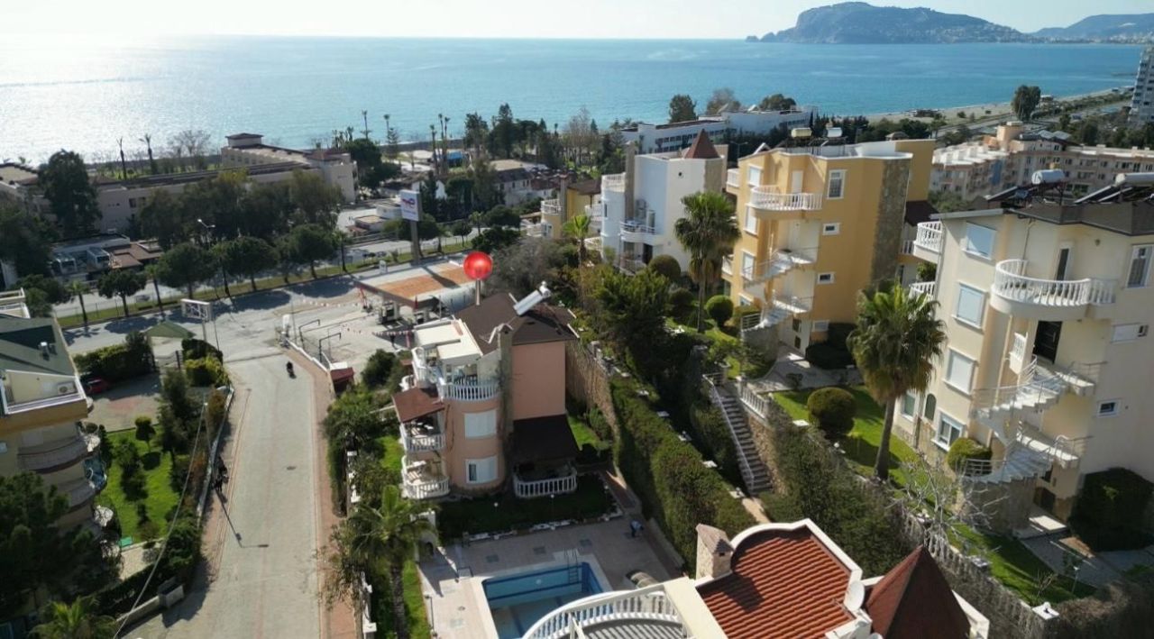 Villa en Alanya, Turquia, 150 m² - imagen 1