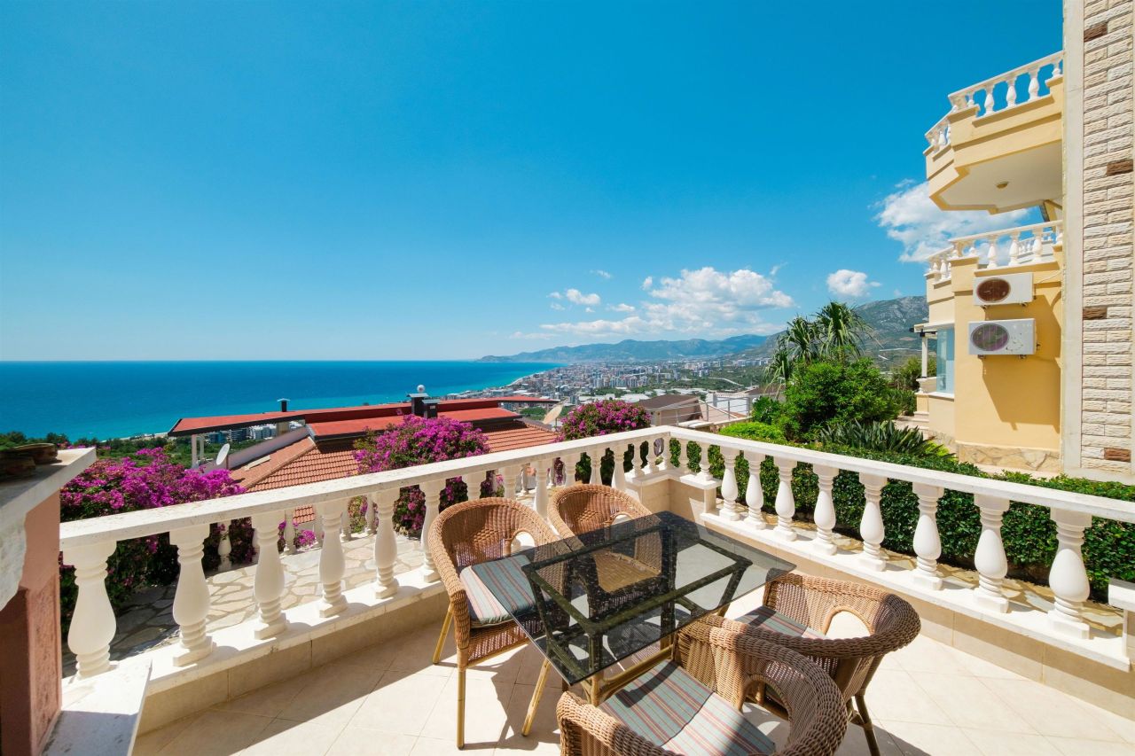 Villa en Alanya, Turquia, 250 m² - imagen 1