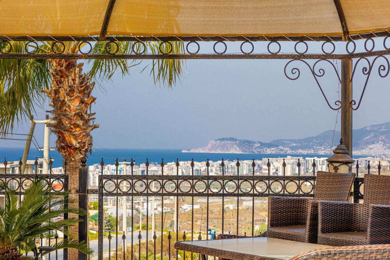 Villa en Alanya, Turquia, 400 m² - imagen 1