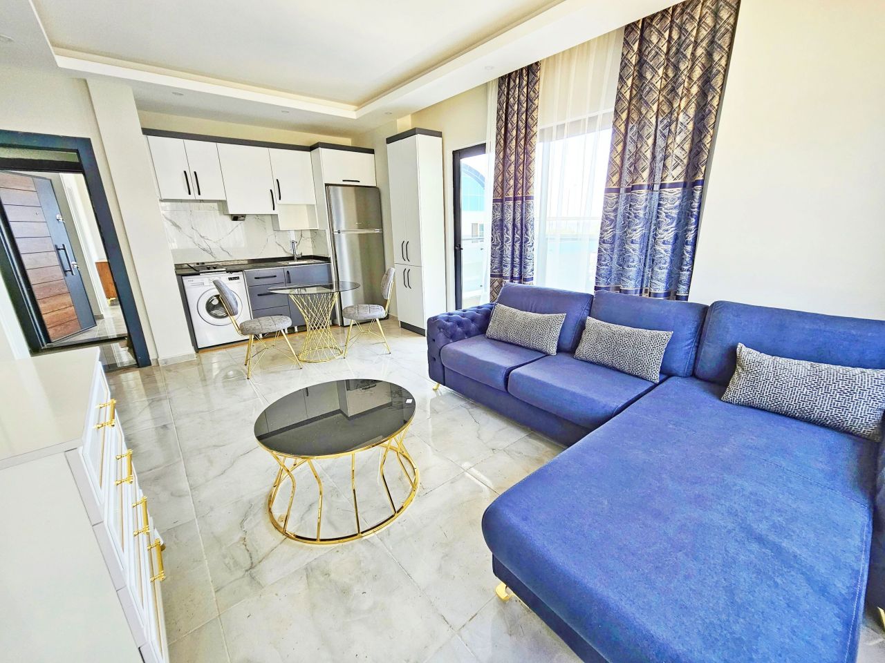 Apartment in Alanya, Turkey, 55 m² - picture 1