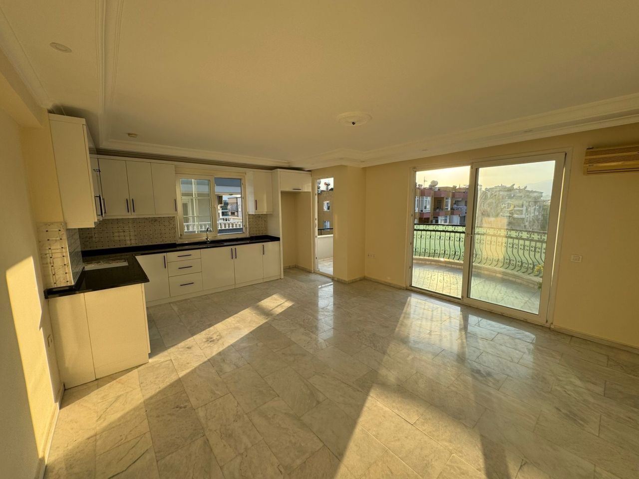 Appartement à Alanya, Turquie, 175 m² - image 1