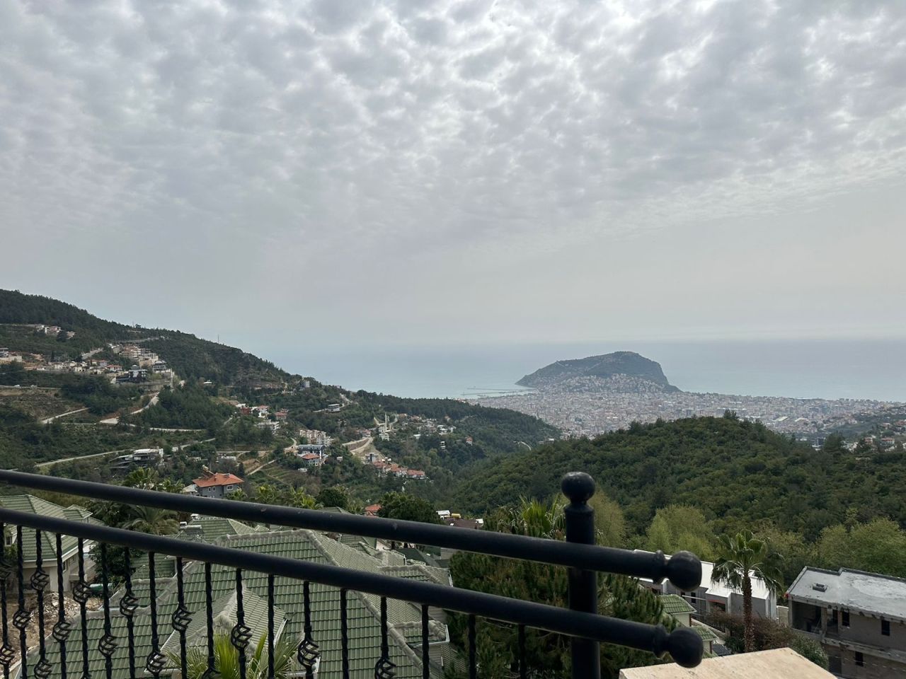 Villa en Alanya, Turquia, 300 m² - imagen 1