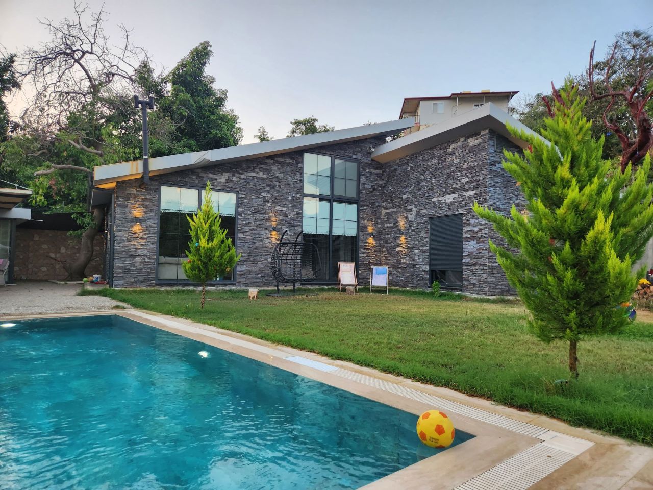 Villa in Alanya, Türkei, 180 m² - Foto 1