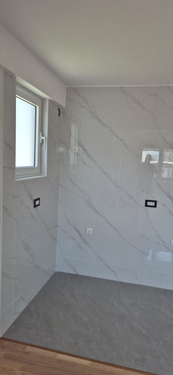 Piso en el Bar, Montenegro, 82 m² - imagen 3